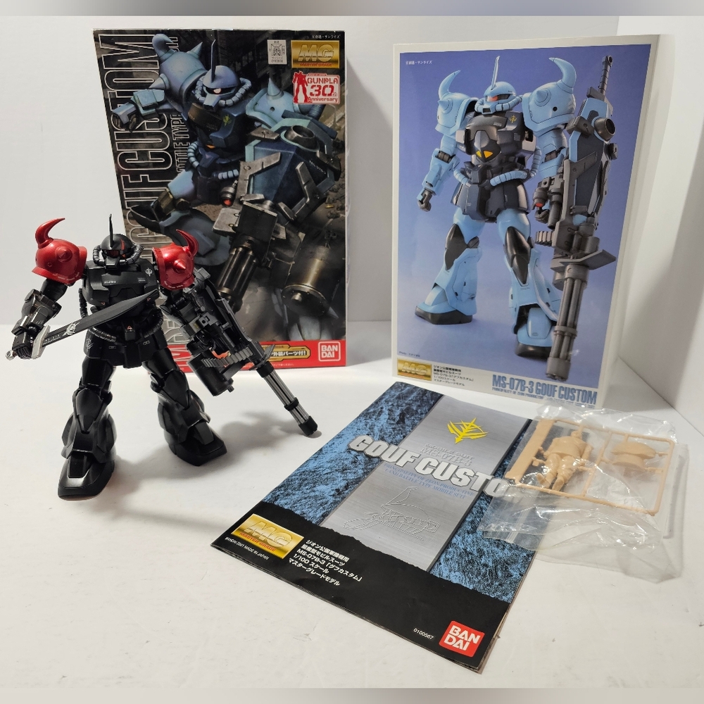 Custom Master Grade Gundam Model MS-07B-3 Gouf Custom 1/100 Scale